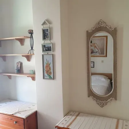Filoti Home 公寓